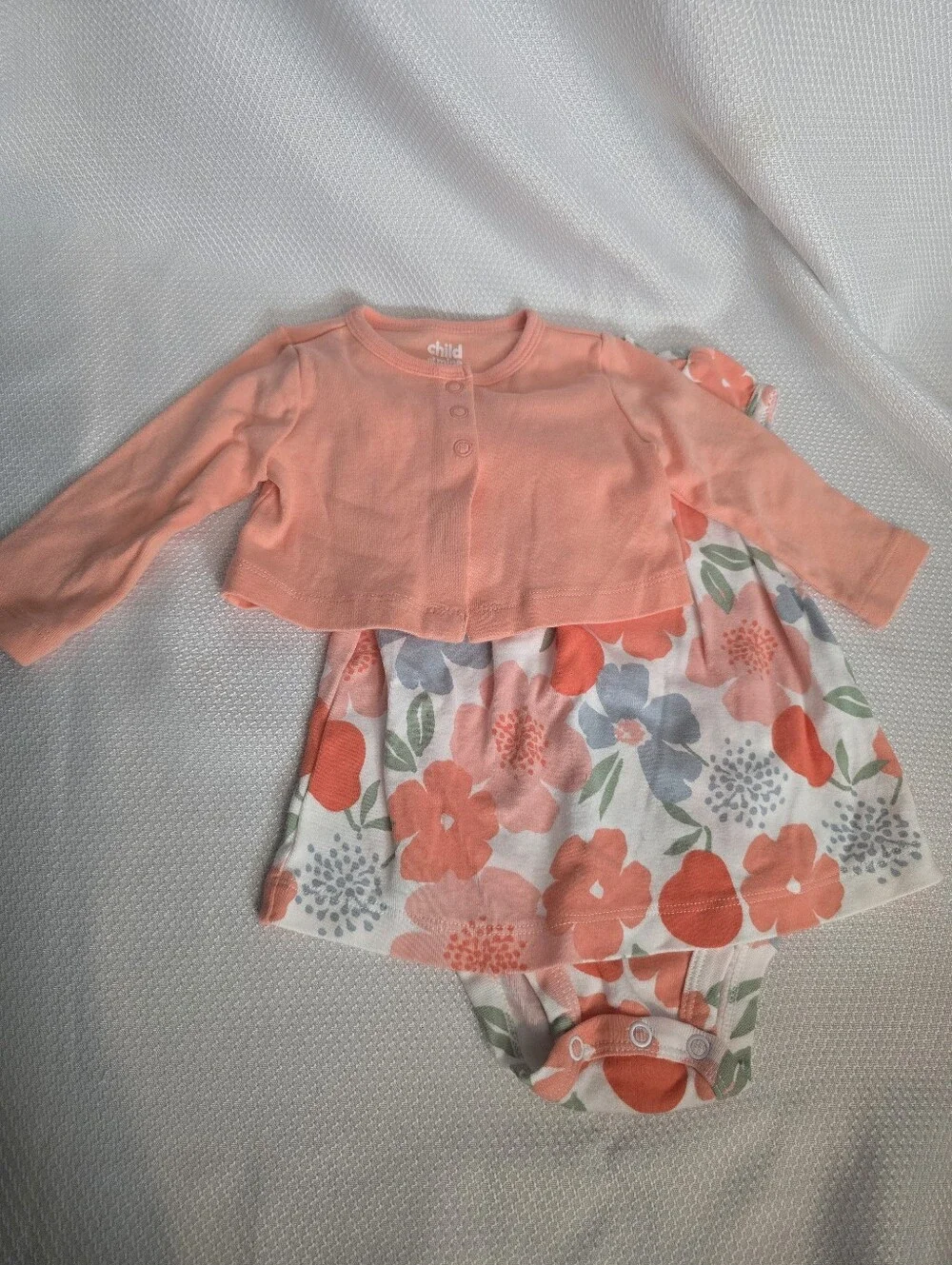 🧡5/$15- Carter's 2 Piece W/ Bow